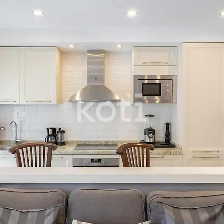 Koti - El Patio De Cervantes Apartment